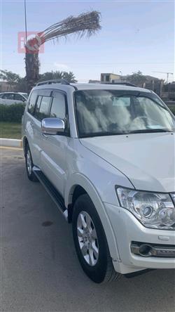 ميتسوبيشي باجيرو